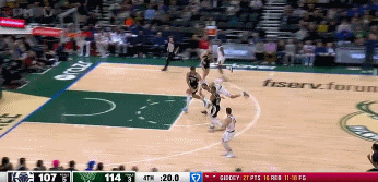 DB视讯百家乐🤢卢换人真灾难!科菲最后半节4犯规送雄鹿9罚😭利拉德罚8个