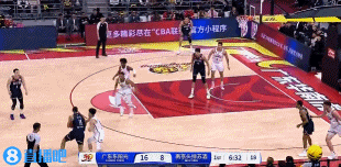 DG视讯官网平台杜润旺三分中投连得5分 广东半节21-8领先同曦13分